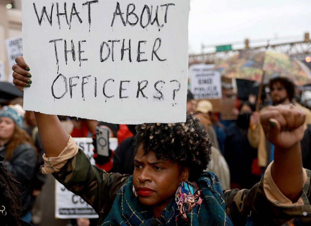 PHOTO: Demonstrators protest the death of Tyre Nichols on Jan. 28, 2023 in Memphis, Tenn.