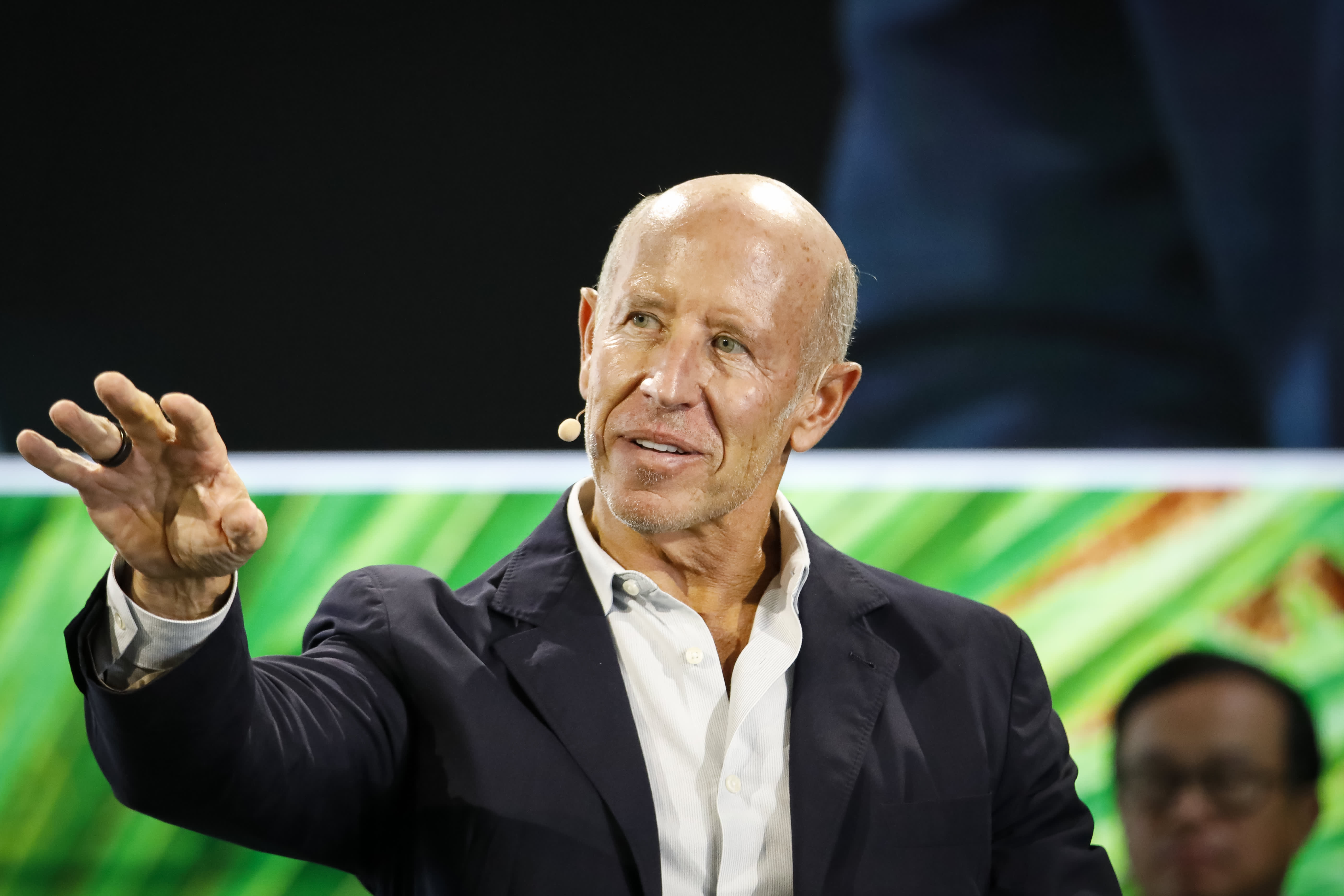 Starwood Capital's Barry Sternlicht says the U.S. is going into a 'serious' recession