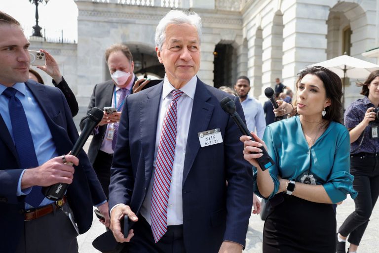 JPMorgan CEO Jamie Dimon testifies he had no involvement with Jeffrey Epstein account, bank says
