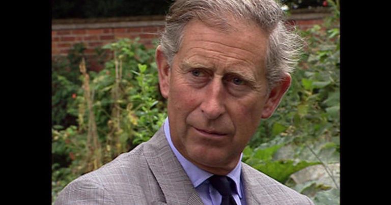 Prince Charles | 60 Minutes Archive (2005)