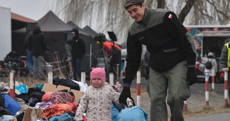 Young digital activists help Ukrainian refugees and Turkey quake survivors find homes
