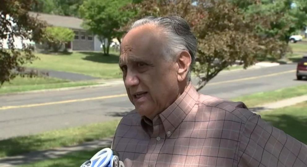 PHOTO: Santo Livio, 85, talks to reporters about a fire in Kendall Park, New Jersey, May 31, 2023.