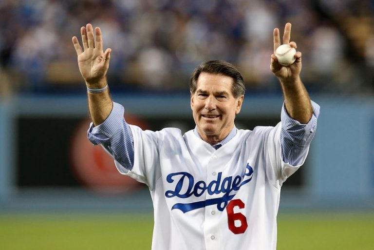 Former Dodgers MVP Steve Garvey weighing bid to replace Feinstein