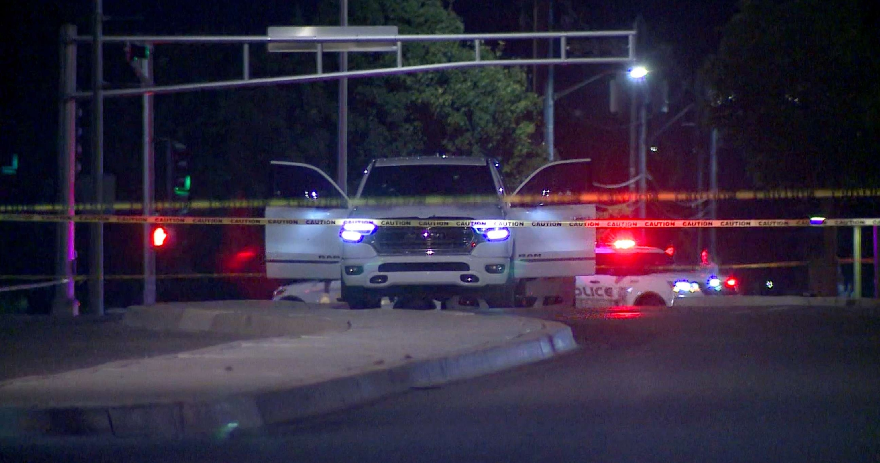 PHOTO: Homicide detectives with the Albuquerque Police Department are investigating a fatal shooting with a teenage victim who was killed when shots were fired into a car. An adult victim was also taken to the hospital.