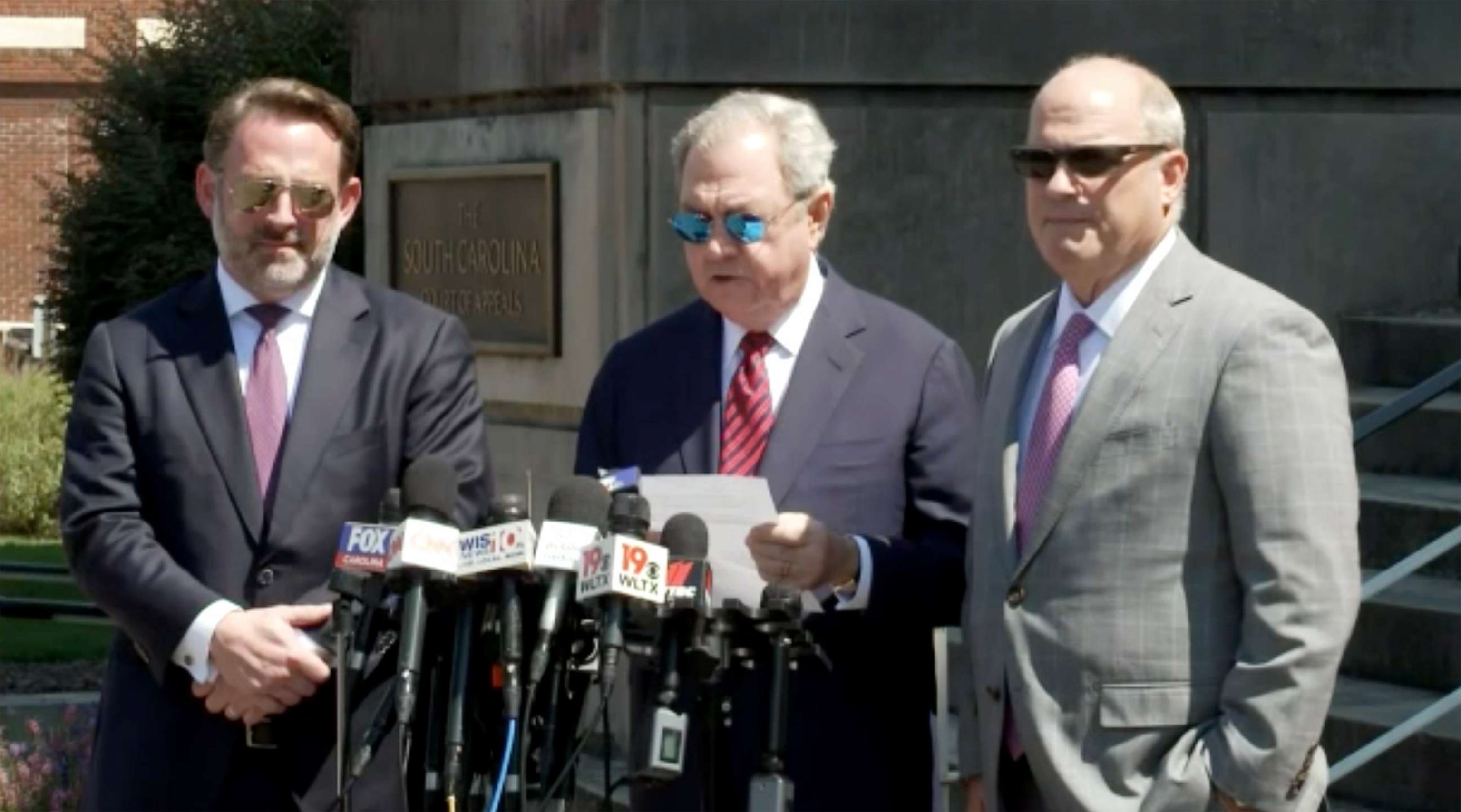 PHOTO: Alex Murdaugh defense team newser on motion for new trial