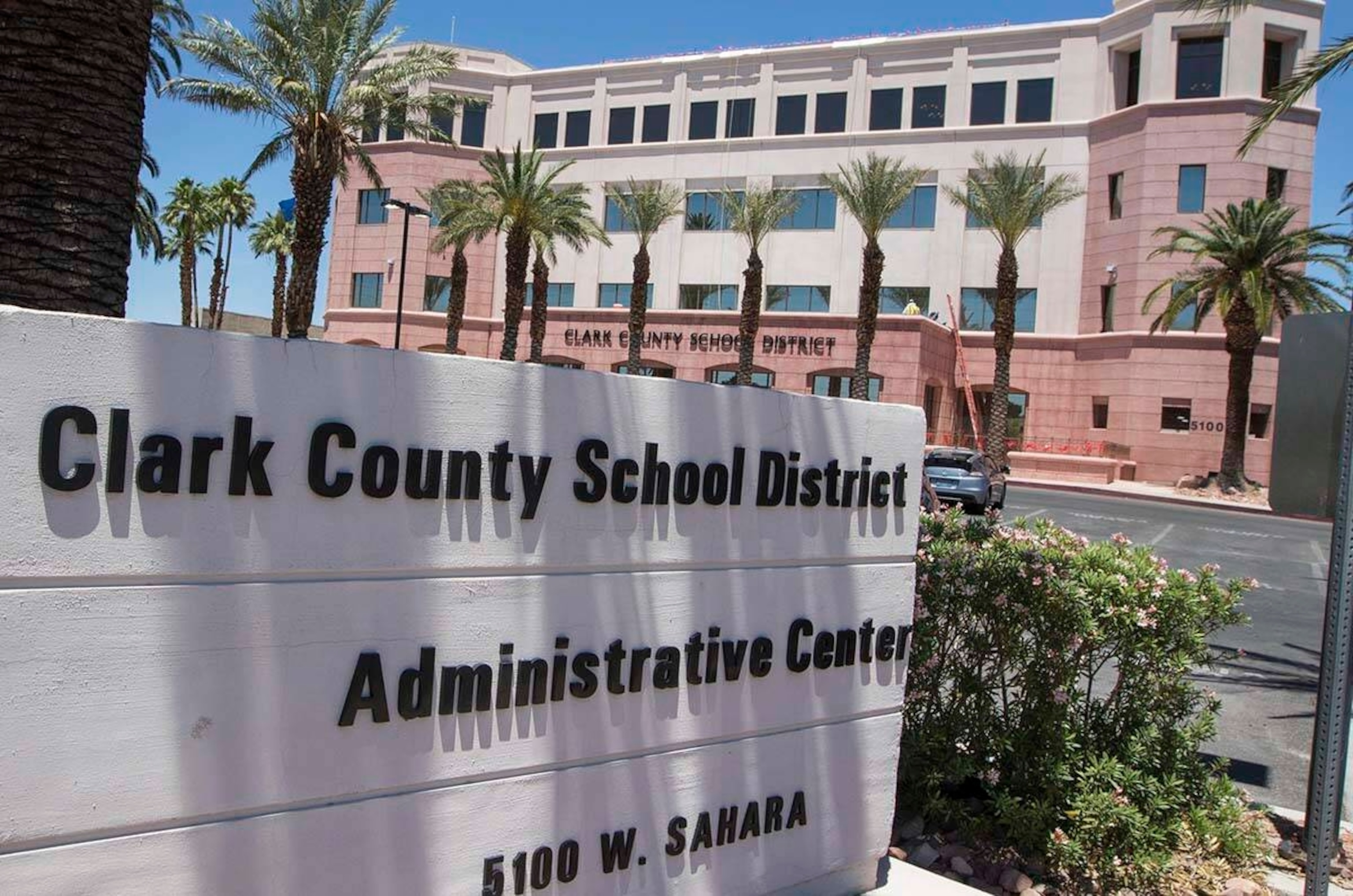 PHOTO: Clark County School District administration building in Las Vegas, May 23, 2017.