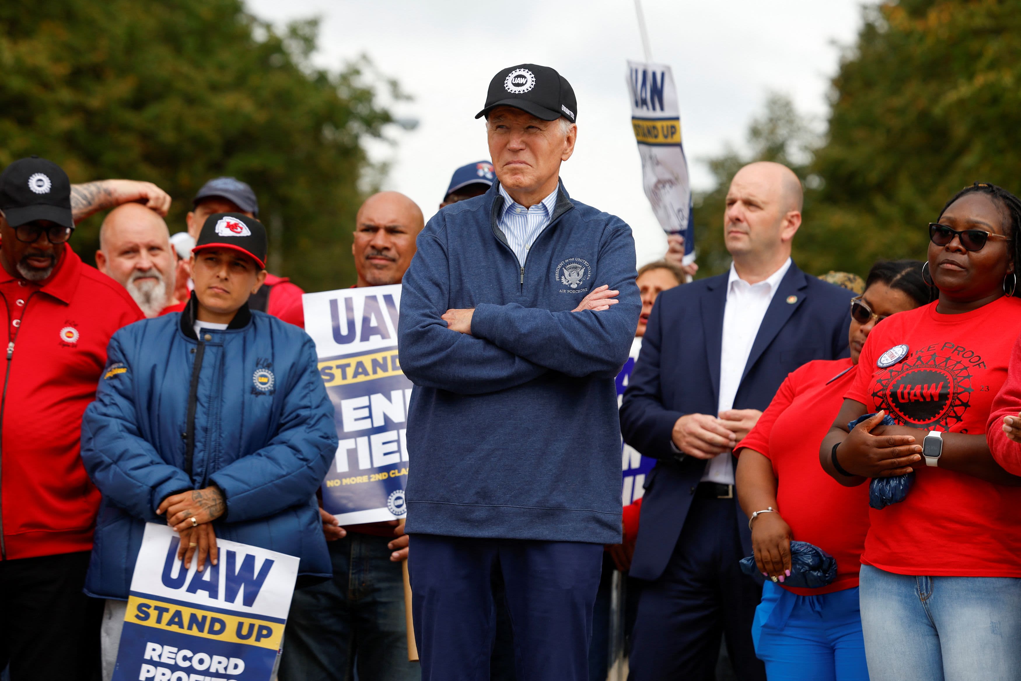 President Biden visits UAW picket line as strike against top U.S. car companies persists