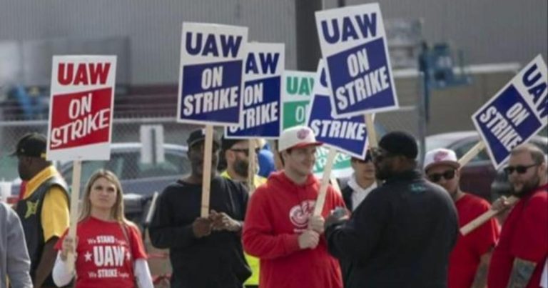 UAW worker on Ford layoffs, CEO salaries and automakers’ “family” culture
