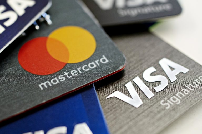 Lawmakers take aim at credit card interest rates, fees as cardholder debt tops $1 trillion