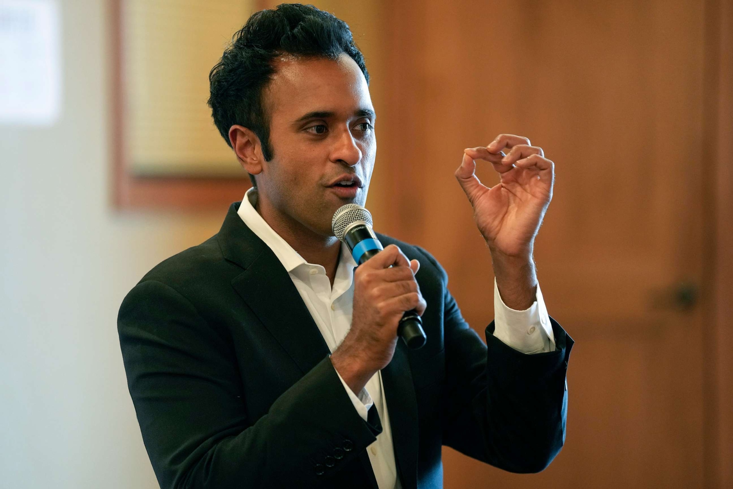 PHOTO: Republican presidential candidate Vivek Ramaswamy speaks during a town hall meeting, Sept. 8, 2023, in Carroll, Iowa.