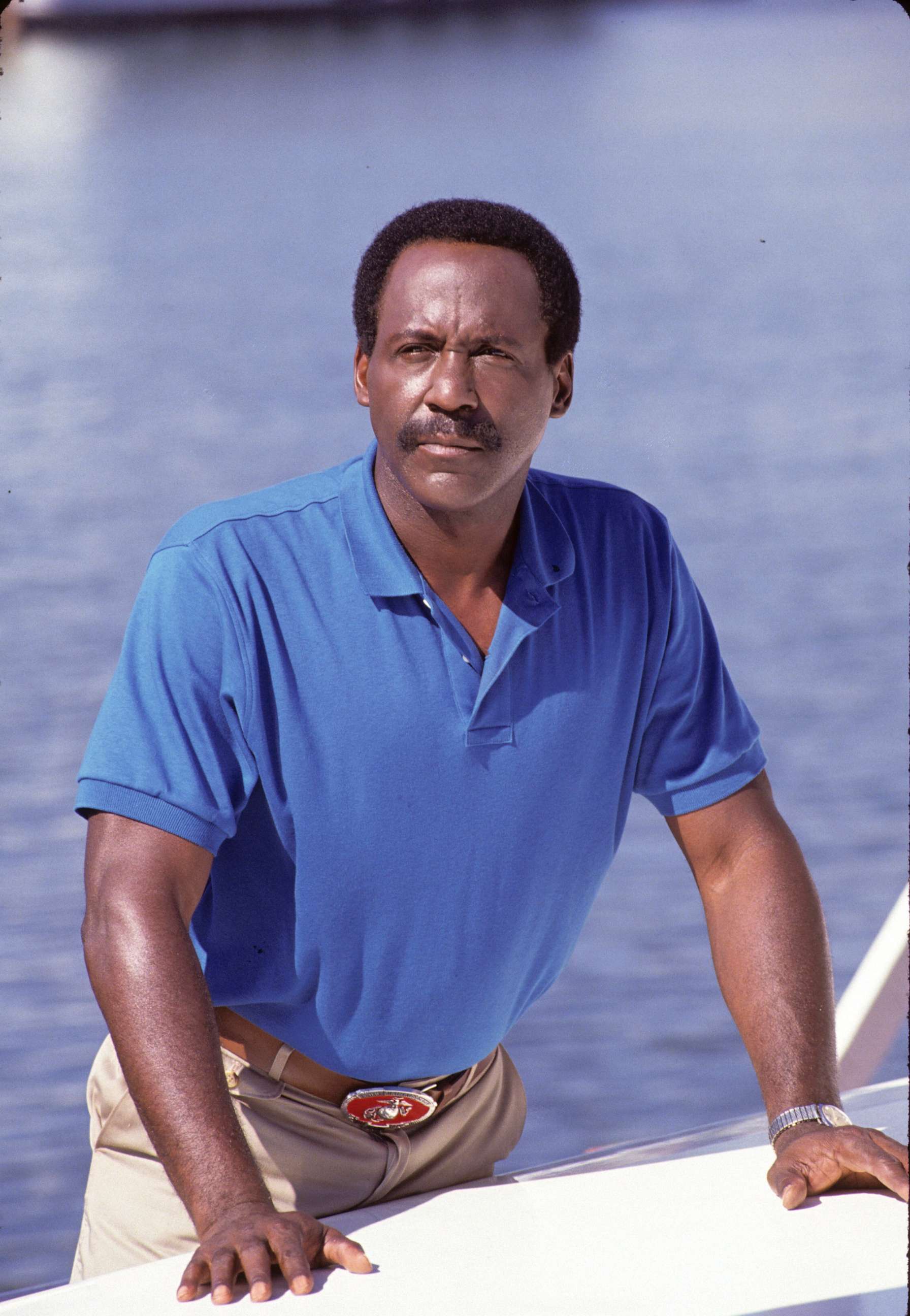 PHOTO: Richard Roundtree in the "Tough Boys" episode of "MacGyver" (Photo: ABC Archives)