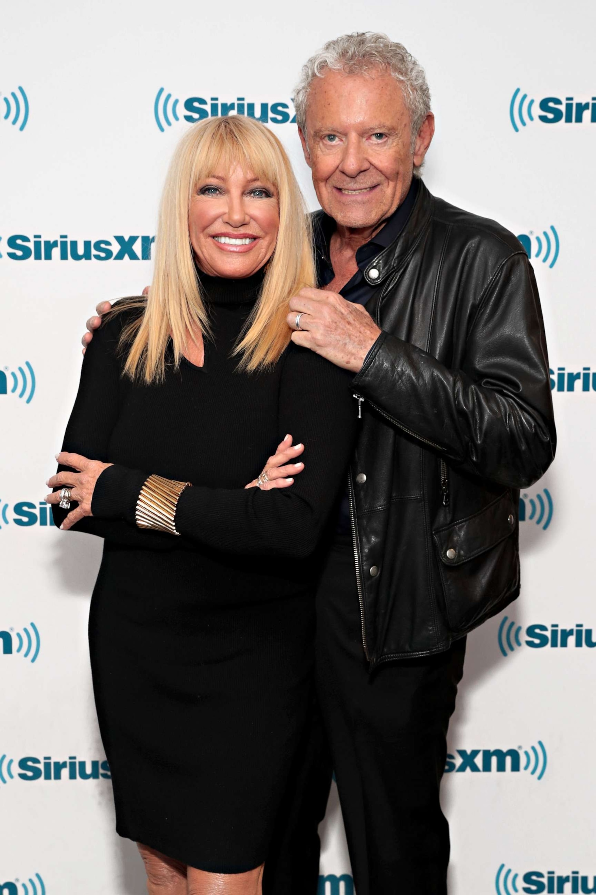 PHOTO: Suzanne Somers and husband Alan Hamel visit the SiriusXM Studios on November 15, 2017 in New York City.
