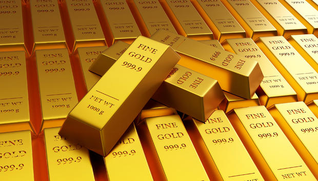 Why seniors should invest in gold before 2024