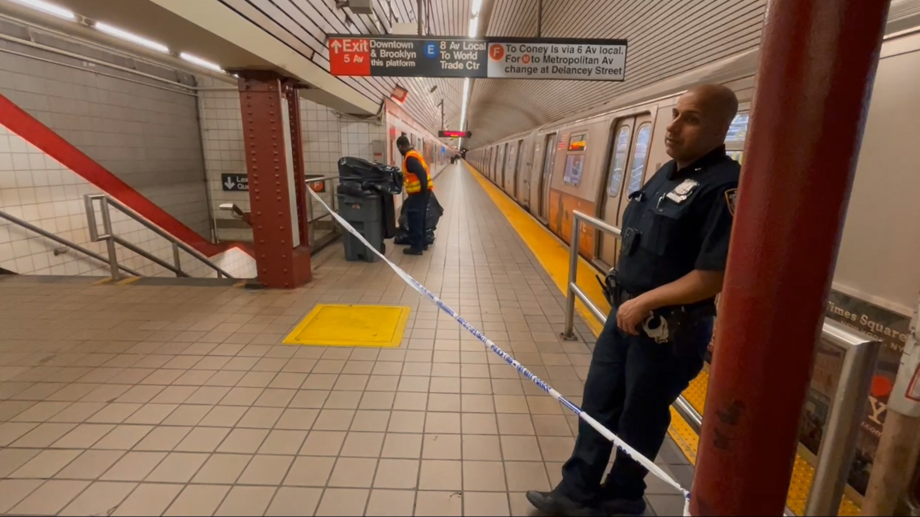PHOTO: Police respond to the Fifth Avenue and 53rd Street station in Manhattan, Oct. 18, 2023.