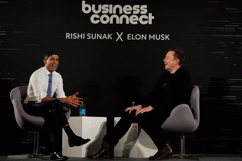 British Prime Minister Rishi Sunak attends an in-conversation event with Tesla and SpaceX's CEO Elon Musk in London, Britain, Thursday, Nov. 2, 2023. Kirsty Wigglesworth/Pool via REUTERS/File Photo