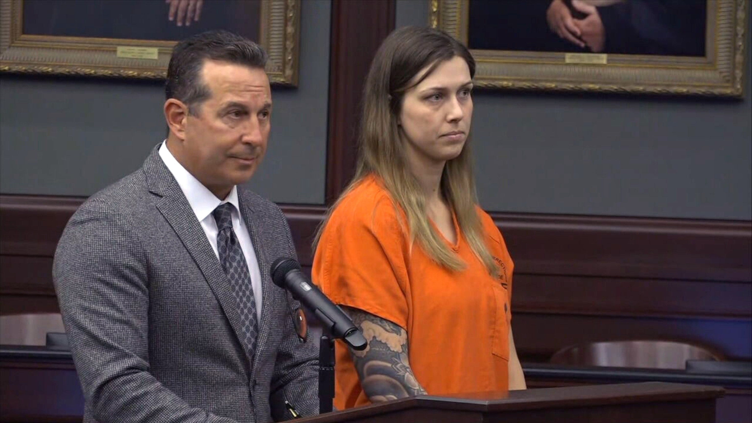 PHOTO: Shanna Gardner, right, appears in court with her attorney, Jose Baez, in Jacksonville, Florida, on Nov. 3, 2023.