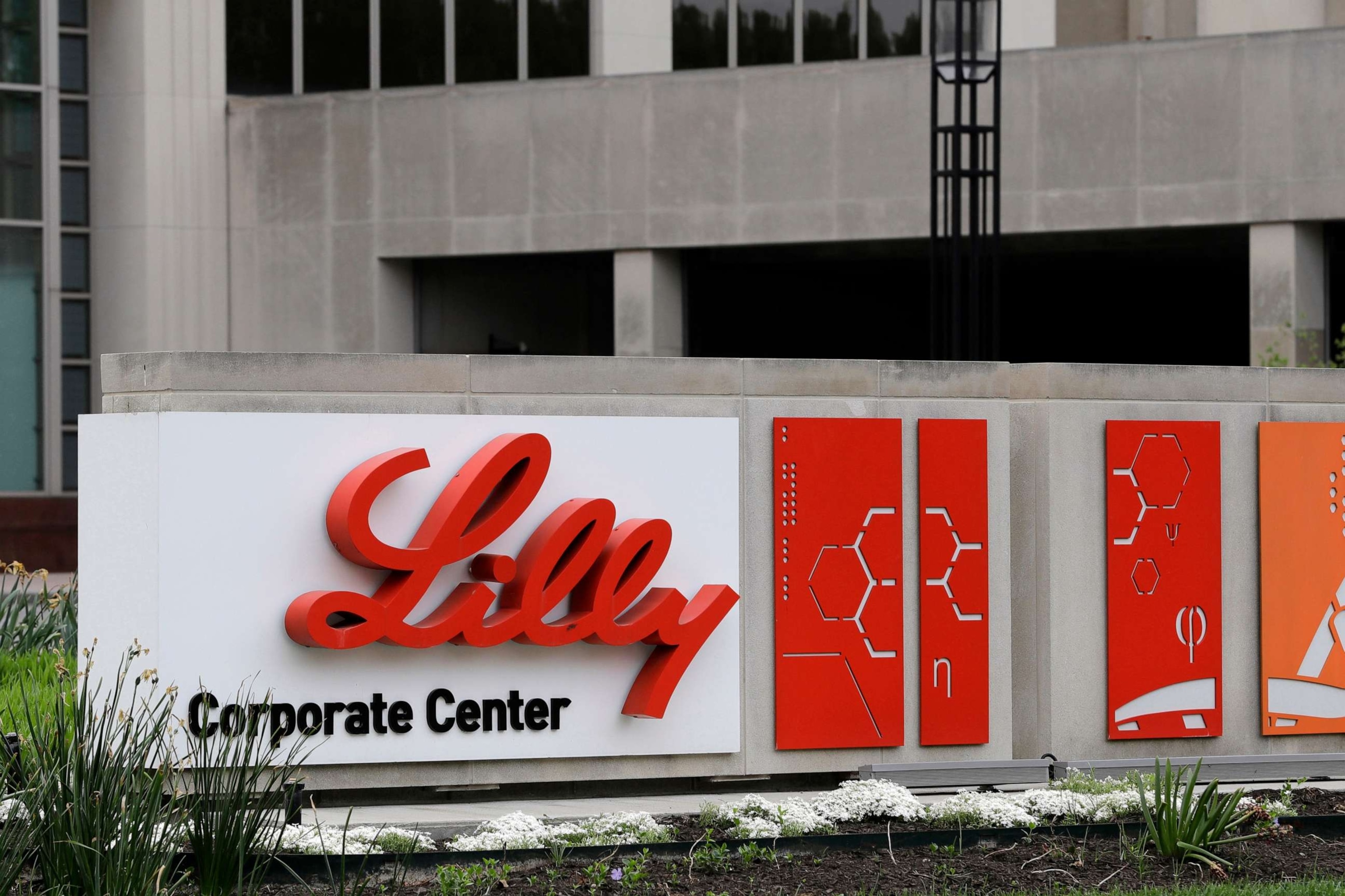 PHOTO: The Eli Lilly & Co. corporate headquarters are seen in Indianapolis on April 26, 2017.