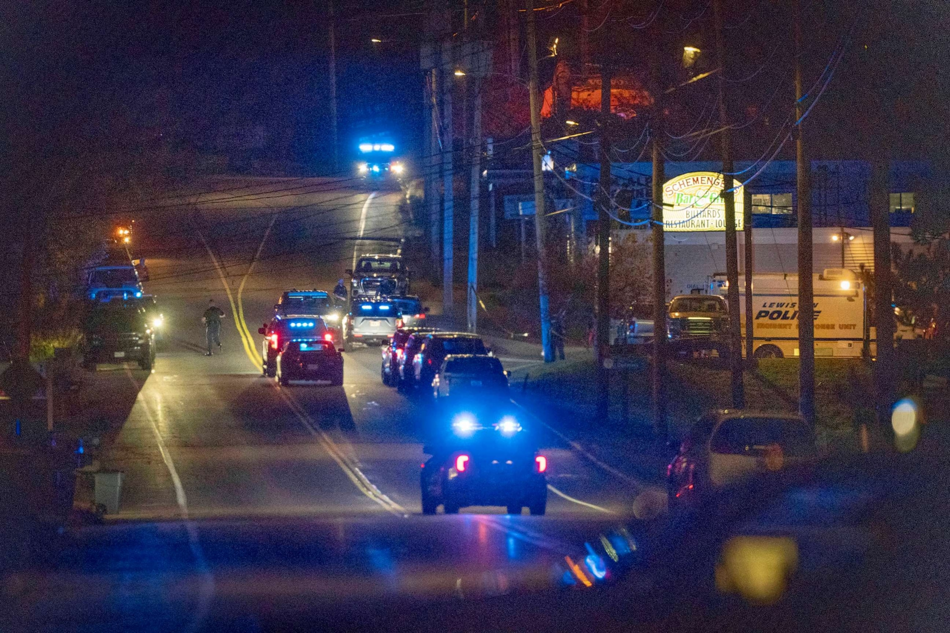 PHOTO: Police respond to an active shooter situation in Lewiston, Maine, Oct. 25, 2023.