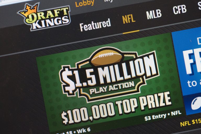 Sports betting, online casino boom fuels big DraftKings revenue gains as rivals vie for market share