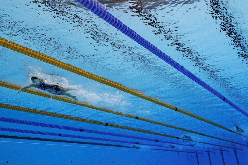 Swimming - Olympics: Day 7
RIO DE JANEIRO, BRAZIL - AUGUST 12: Katie Ledecky of the United States leads the field in the Women's 800m Freestyle Final on Day 7 of the Rio 2016 Olympic Games at the Olympic Aquatics Stadium on August 12, 2016 in Rio de Janeiro, Brazil. (Photo by Adam Pretty/Getty Images)