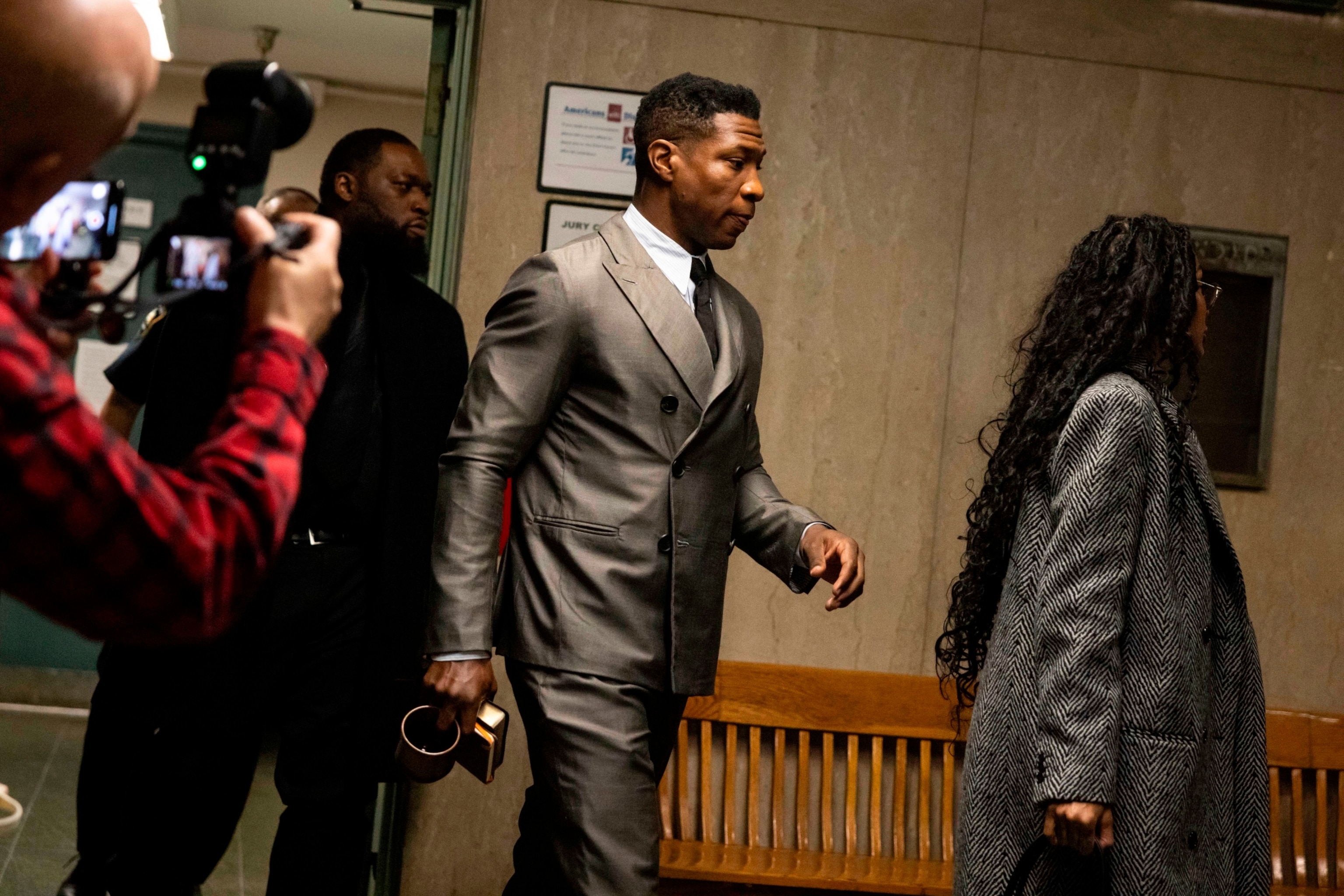 PHOTO: Jonathan Majors arrives at court for a jury selection on his domestic violence case, Wednesday, Nov. 29, 2023, in New York.