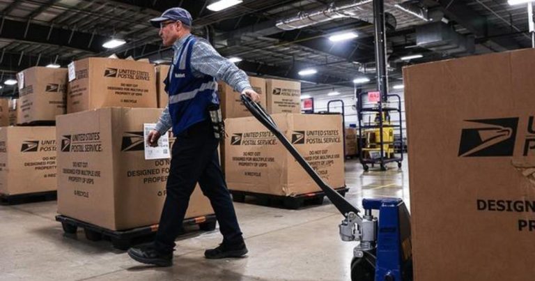 USPS and UPS holiday shipping deadlines approaching