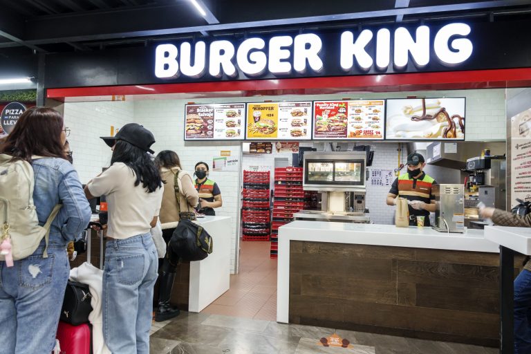 Burger King owner Restaurant Brands buys chain’s largest U.S. franchisee