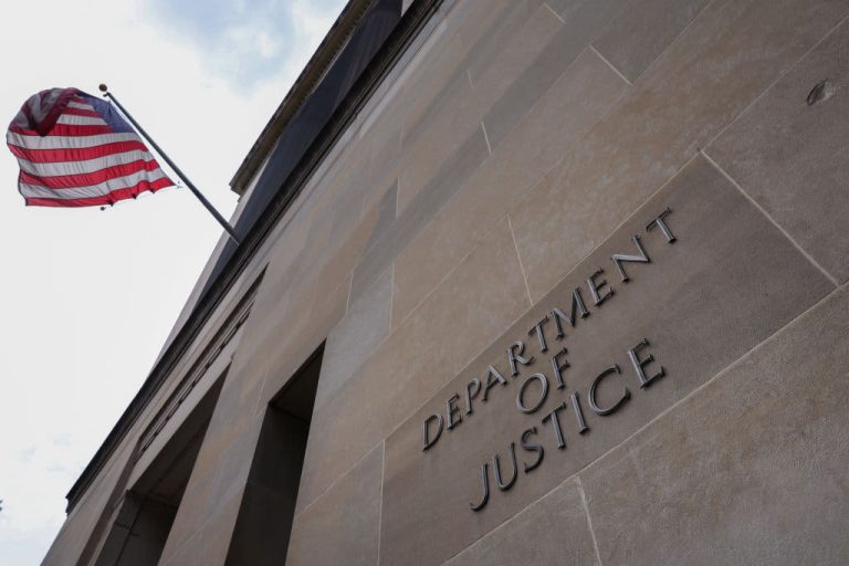 DOJ and SEC unveil charges in $1.9 billion cryptocurrency fraud scheme