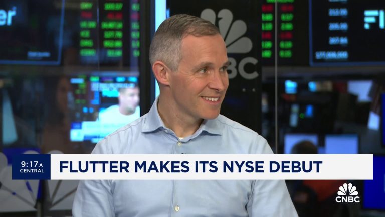 FanDuel parent Flutter lists on the NYSE, challenging DraftKings as sports-betting pure play