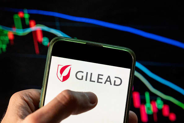 Gilead stock falls after lung cancer study results disappoint