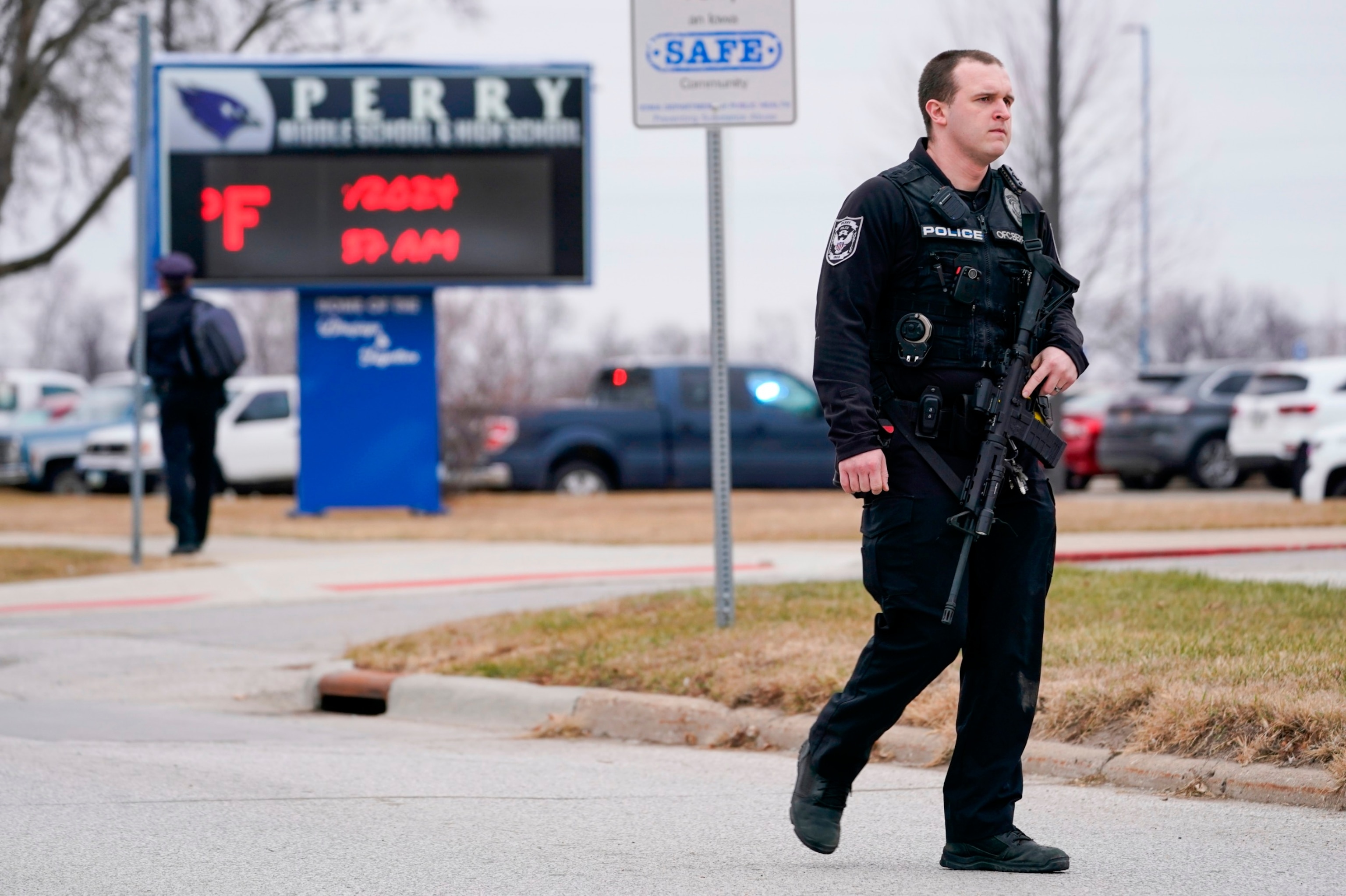 PHOTO: Police respond to a shooting at Perry High School in Perry, Iowa, Jan. 4, 2024. 