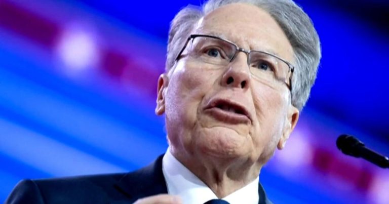 NRA director to step down ahead of corruption trial