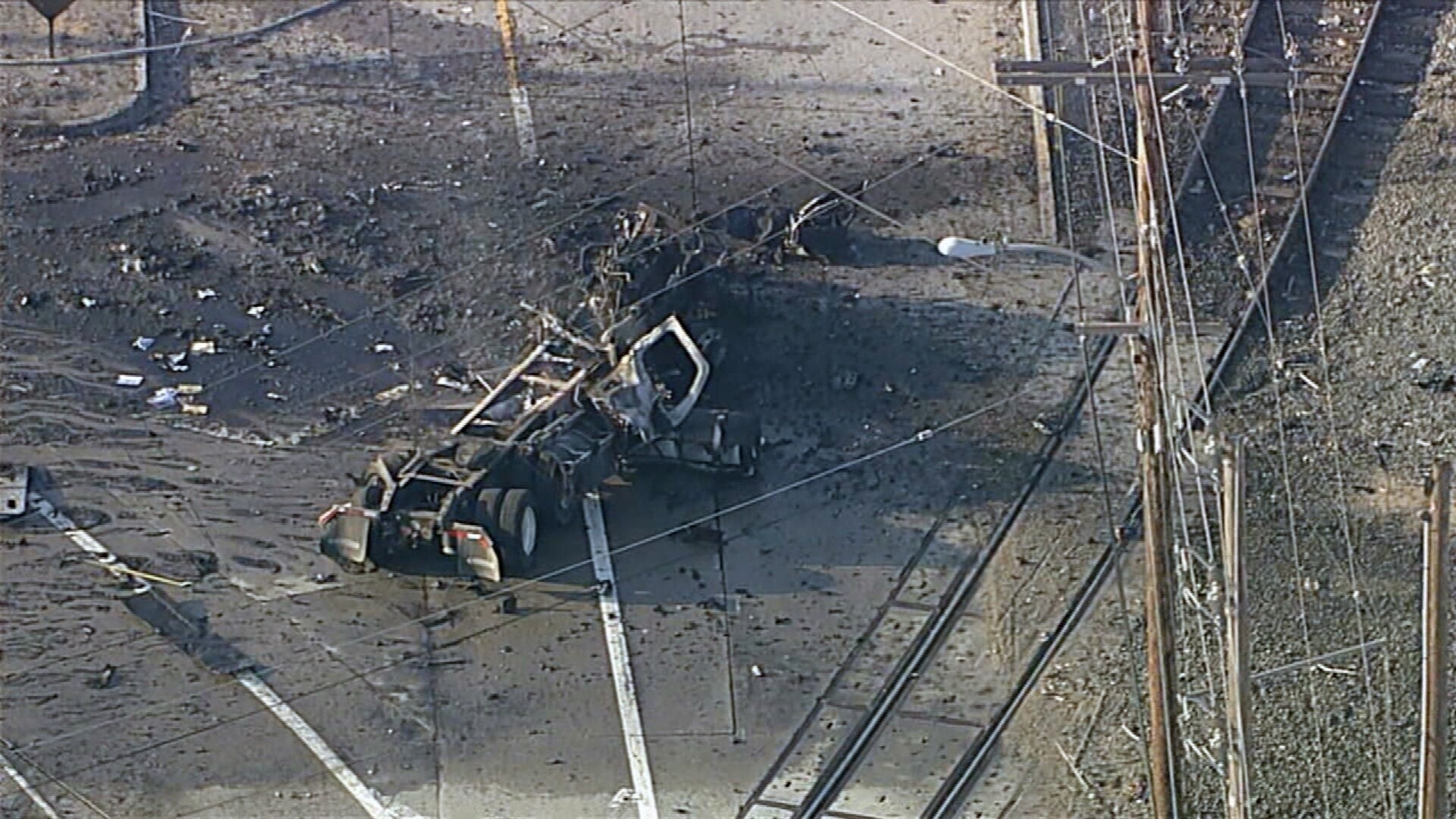 PHOTO: Seven firefighters injured in explosion in LA on Feb. 15, 2024.