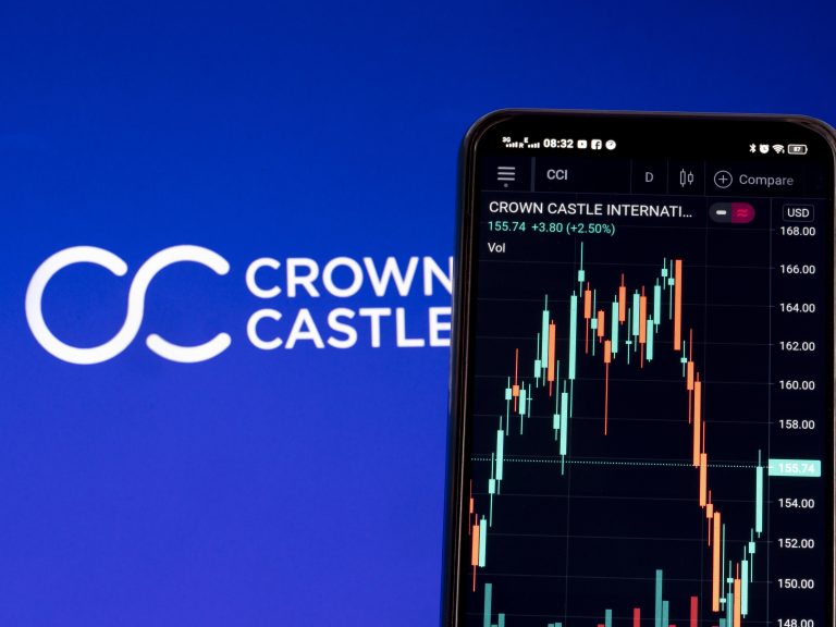 Crown Castle co-founder launches proxy fight after being rebuffed from Elliott effort