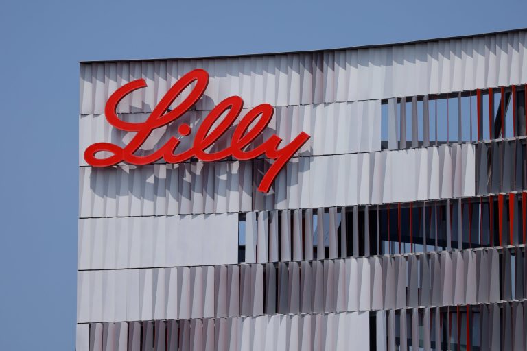 Eli Lilly results blow past estimates on strong Zepbound launch, surging Mounjaro revenue