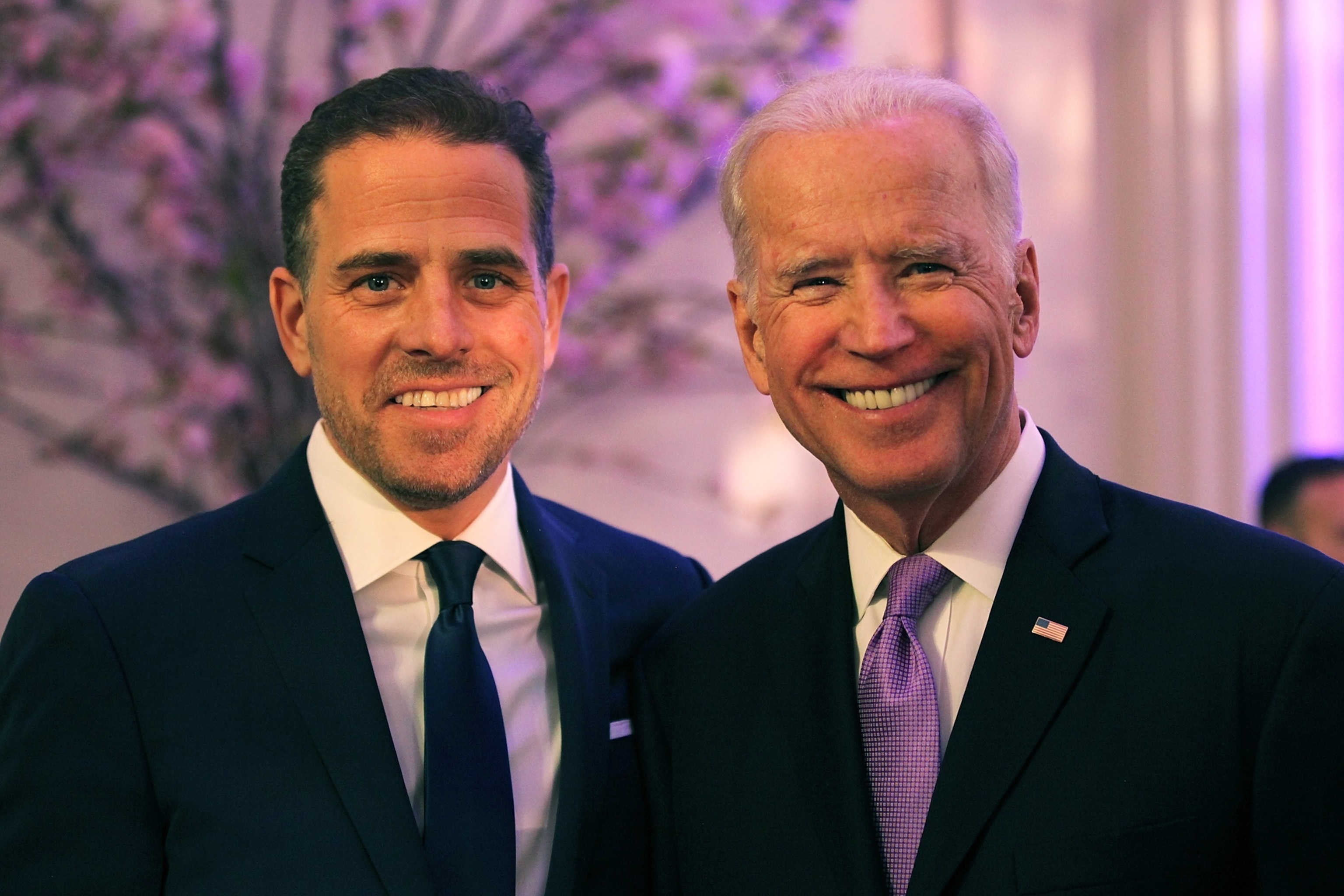 PHOTO: World Food Program USA Board Chairman Hunter Biden and Vice President Joe Biden attend the World Food Program USA's Annual McGovern-Dole Leadership Award Ceremony at Organization of American States, April 12, 2016, in Washington, D.C.