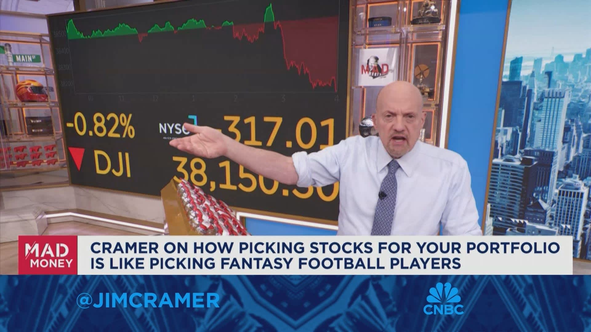 Picking stocks is like picking fantasy football players, says Jim Cramer