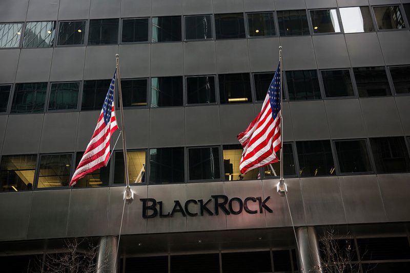 NEW YORK, NY - JANUARY 16: Flags fly above the entrance of the BlackRock offices on January 16, 2014 in New York City. Blackrock posted a 22 percent increase in the most recent quarterly profits announcement. (Photo by Andrew Burton/Getty Images)