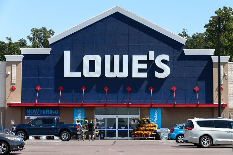 Lowe’s beats earnings estimates as sales fall — and the company expects revenue to slide again this year