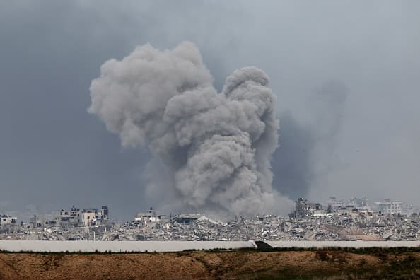 Oil posts weekly gain as Israel bombs southern Gaza city after rejecting Hamas ceasefire offer