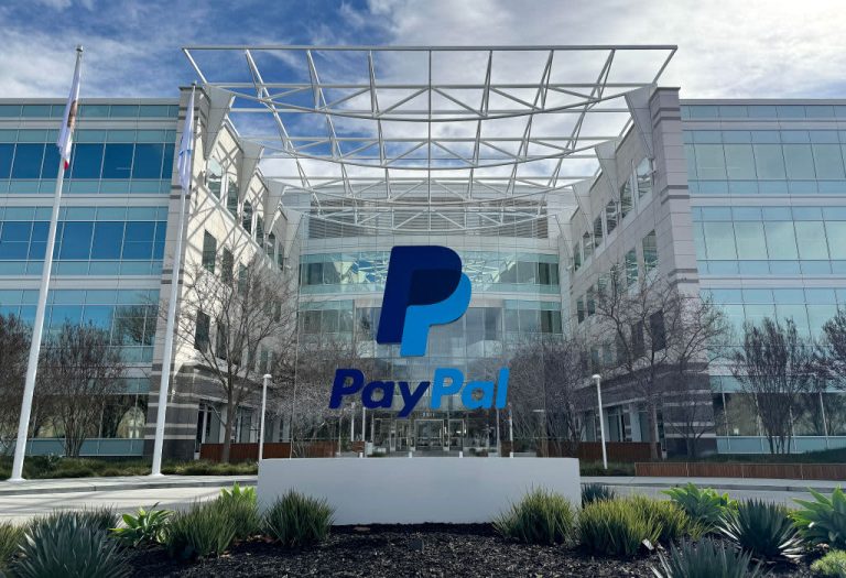 PayPal issues disappointing guidance even as fourth-quarter earnings top estimates