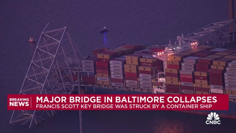 Major Baltimore bridge collapses after container ship collision, 6 people missing
