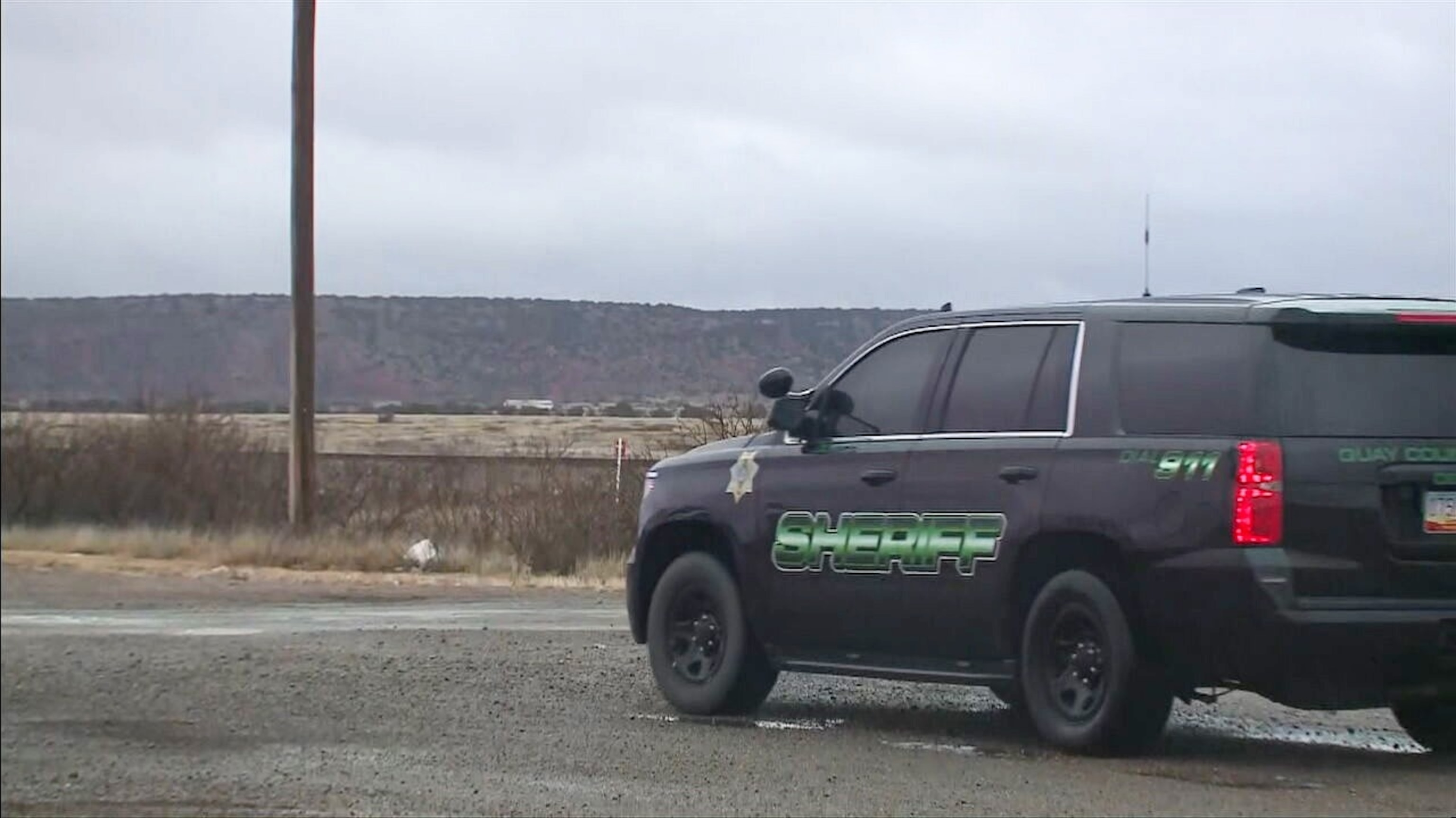 PHOTO: Authorities respond to the scene after a New Mexico State Police officer was fatally shot on Interstate 40, March 15, 2024.