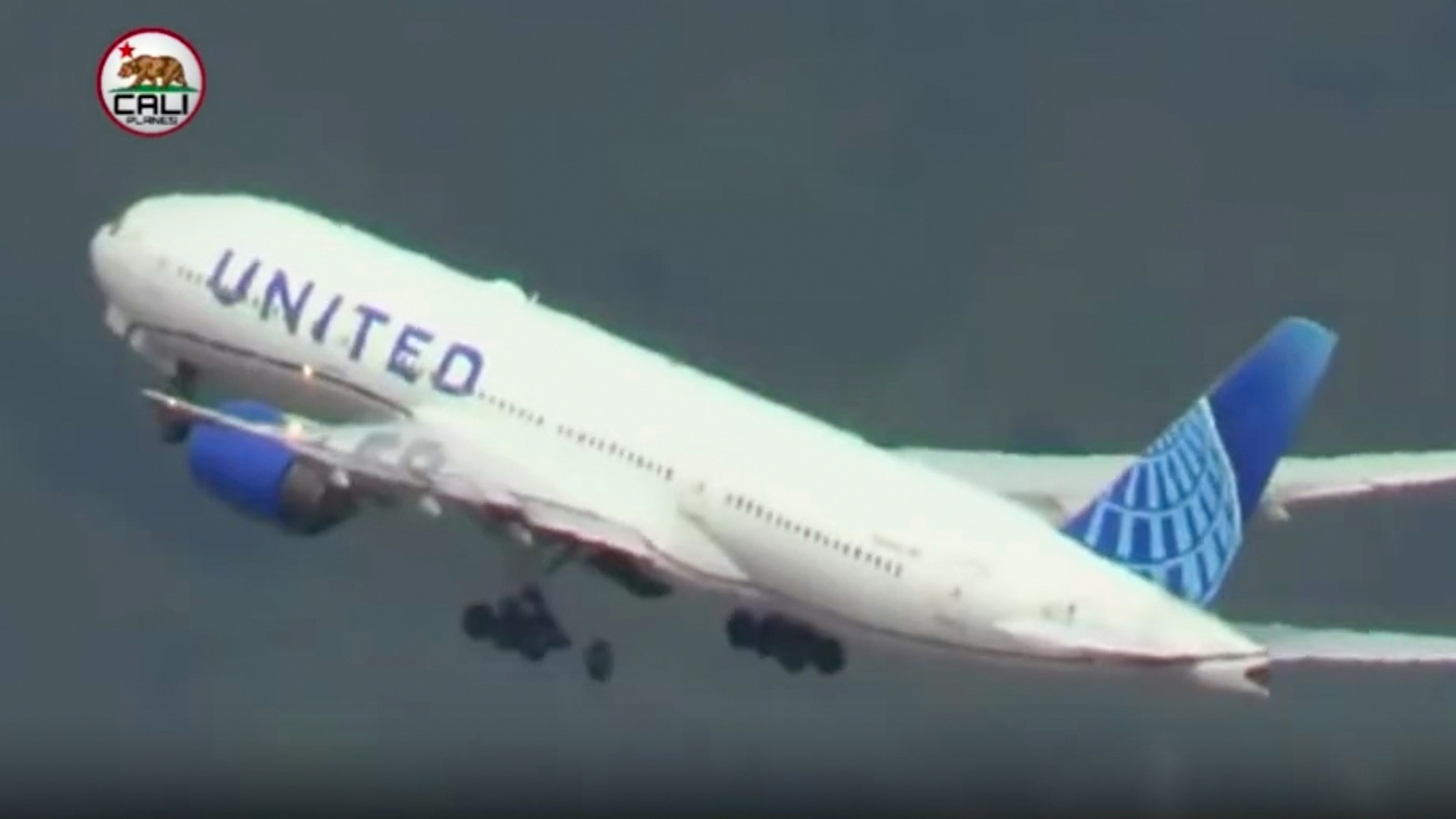 PHOTO: A United Airlines flight loses a landing gear tire as it takes off from San Francisco Airport, Mar. 7, 2024.
