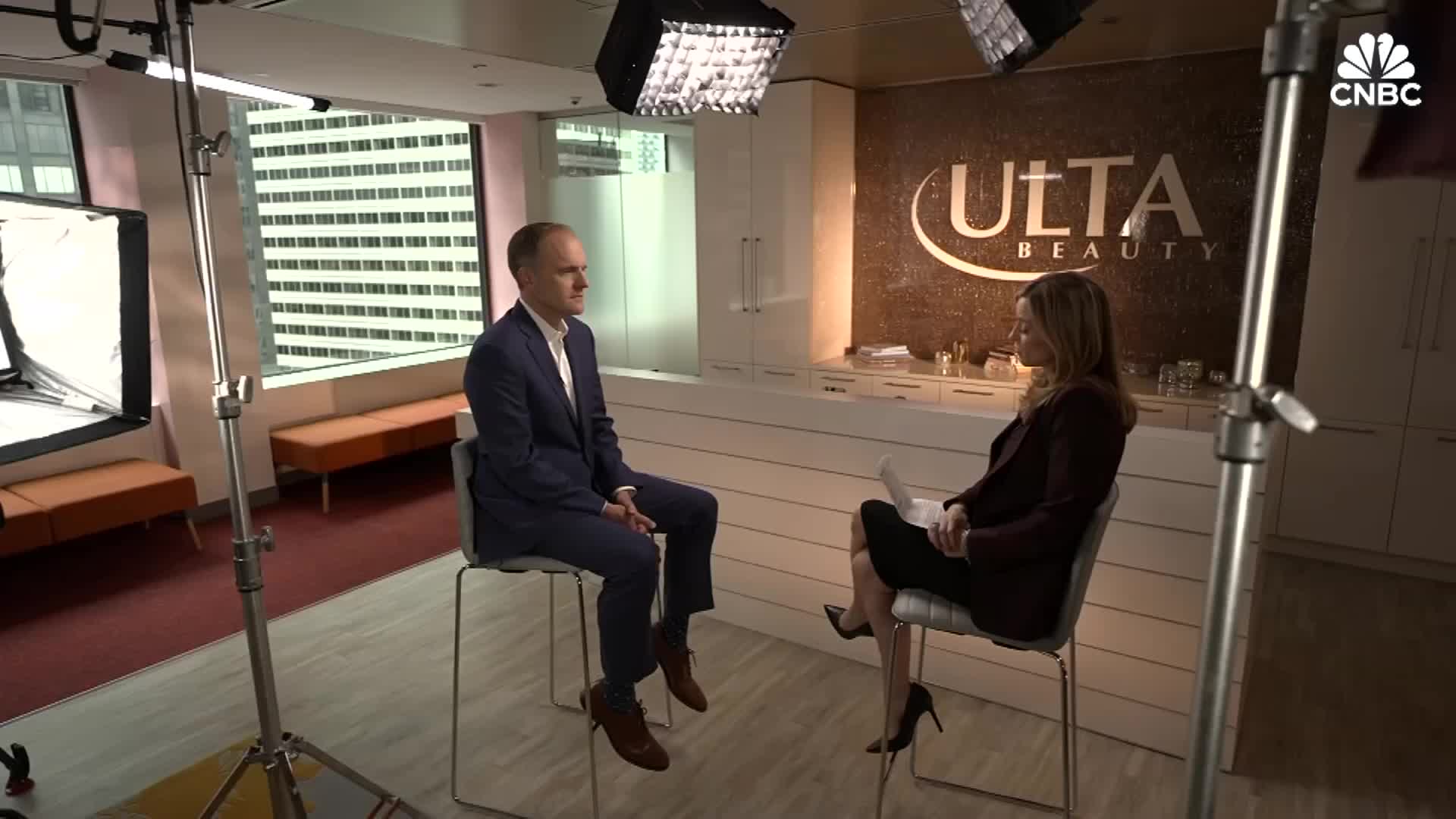 CNBC exclusive: Ulta CEO says e-commerce sites can do more to fight the sale of stolen items