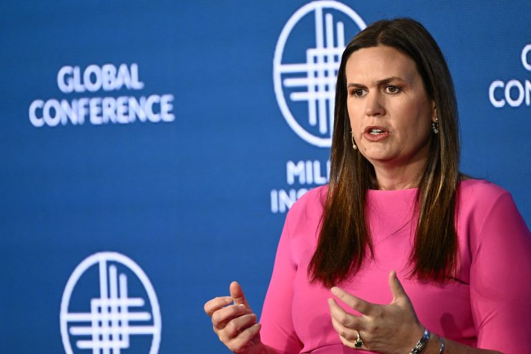 Sarah Sanders’ office potentially broke the law in $19K lectern controversy: Audit