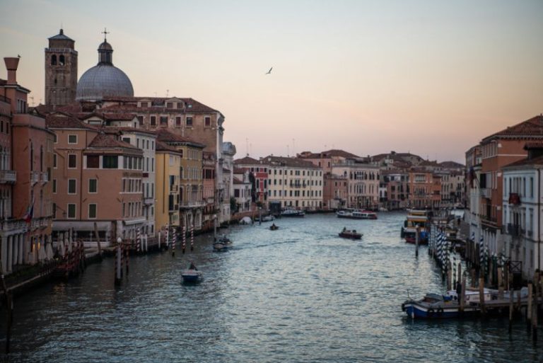 Venice to Introduce World’s First Daily Admission Tickets for Tourists