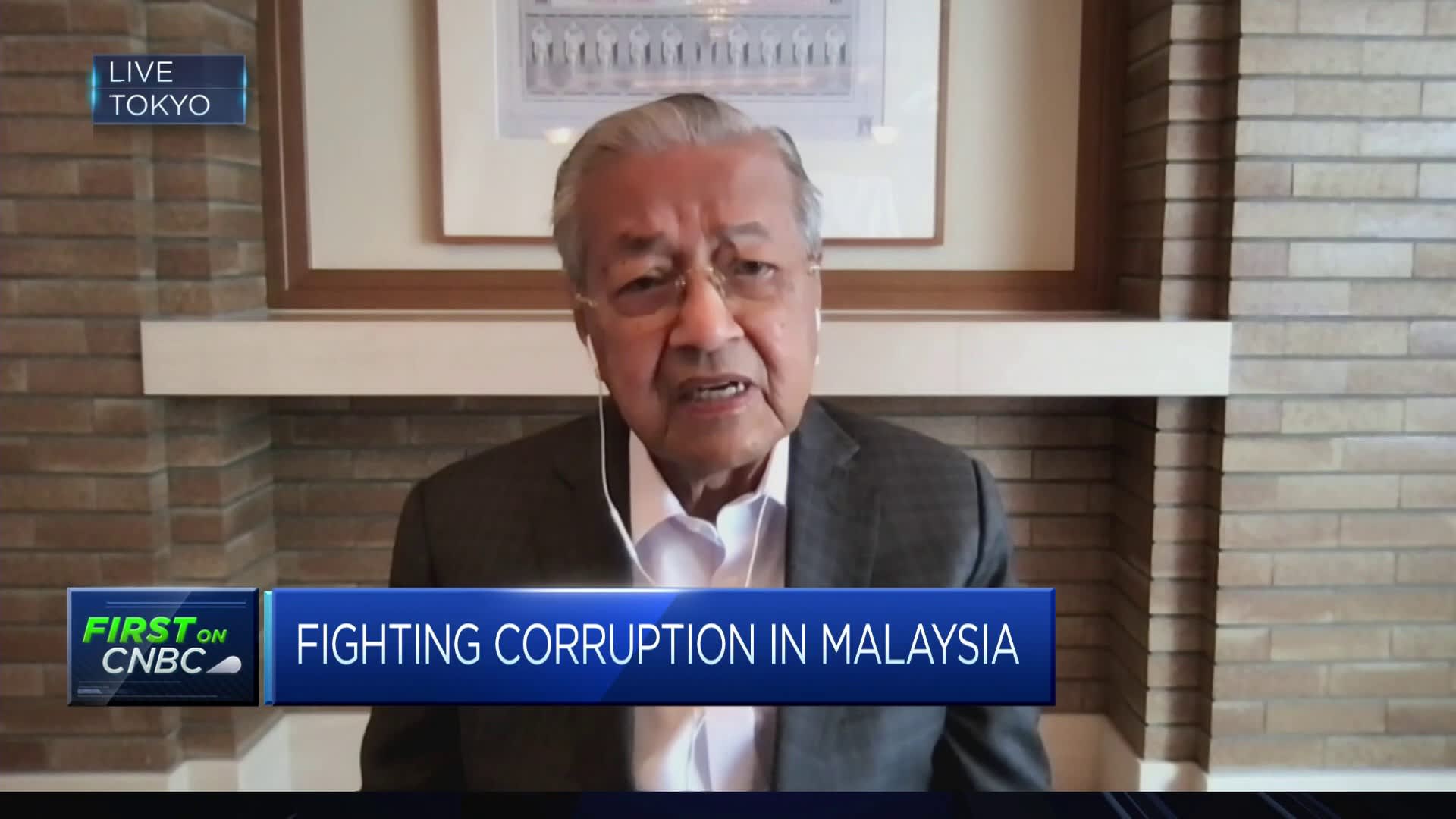 'I myself was not involved in corrupt practices,' Malaysia's Mahathir says