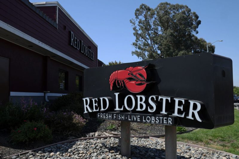 FREMONT, CALIFORNIA - MAY 14: A sign is posted in front of a Red Lobster restaurant on May 14, 2024 in Fremont, California. Less than one month after restaurant chain Red Lobster considered filing for Chapter 11 bankruptcy to address rising labor costs and in hopes of renegotiating property leases and long-term contracts, 87 Red Lobster locations abruptly closed their doors in 27 states across the country. (Photo by Justin Sullivan/Getty Images)