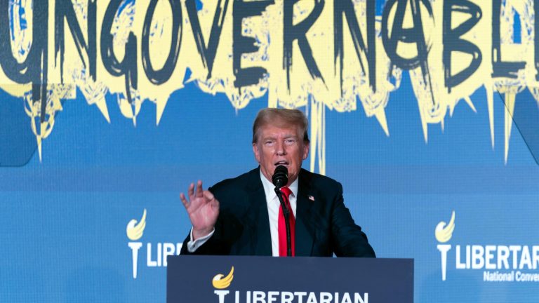 Trump repeatedly booed during Libertarian convention speech